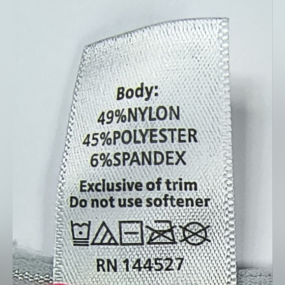 Yogalicious Women's Racerback Padded Wireless Yoga Sports Bra, M - Picture 4 of 6